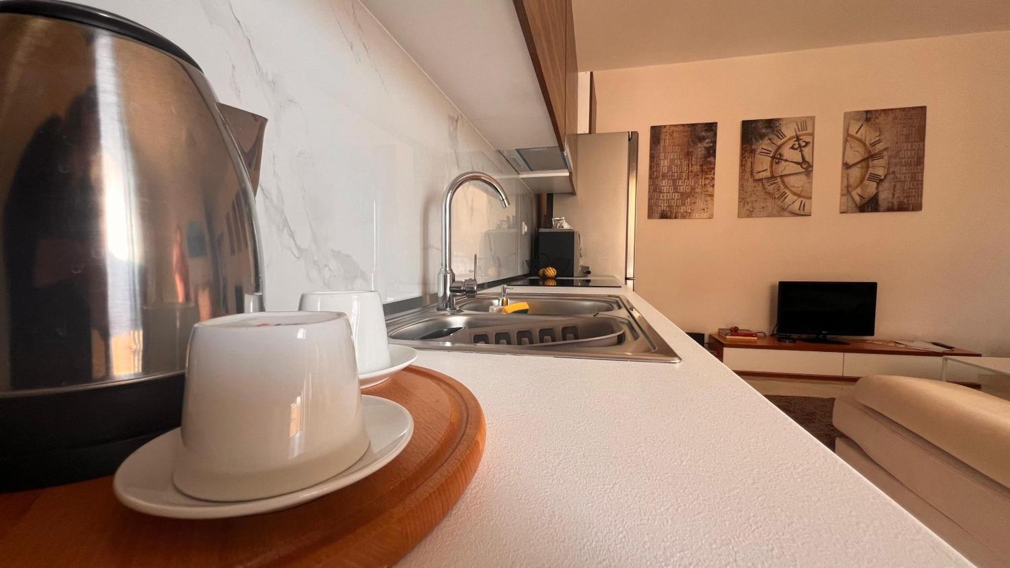 Appartement Sofi Condo-close To Port Of