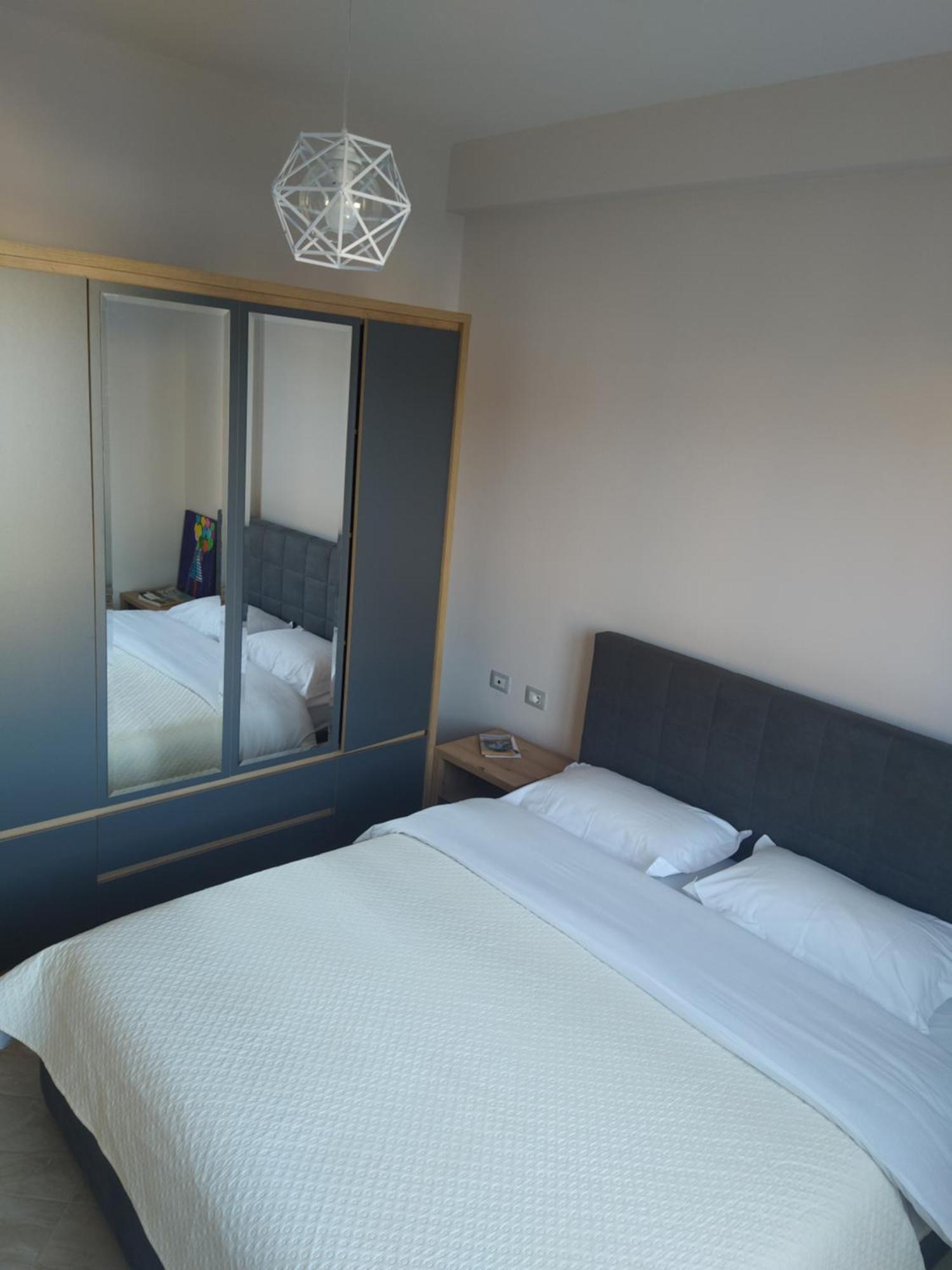Appartement Sofi Condo-close To Port Of Vlorë