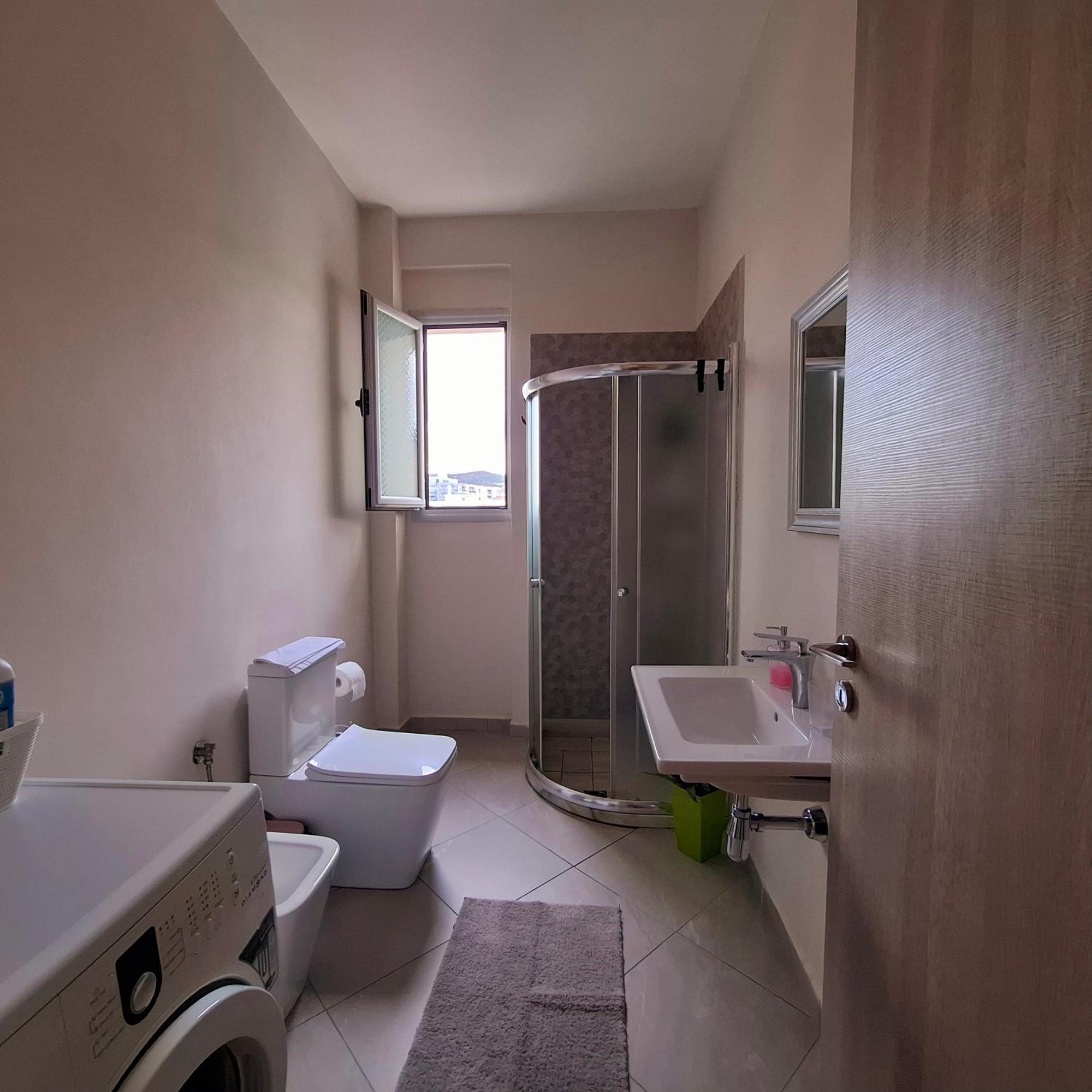 Appartement Sofi Condo-close To Port Of
